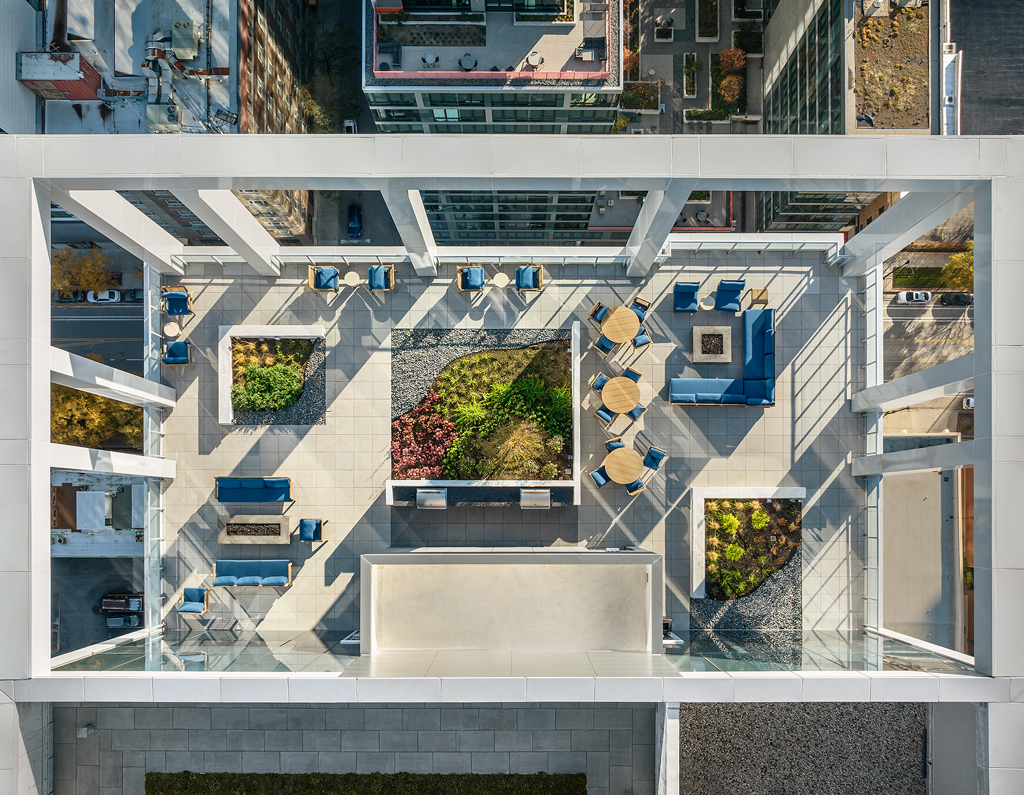 1400 Wabash Apartments Rooftop Terrace